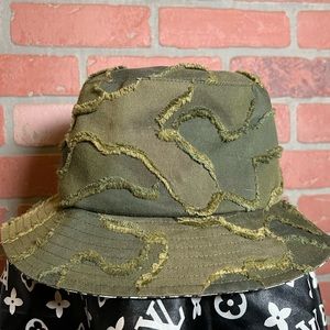Christian Dior Camouflage Logo Bucket Hat- Green